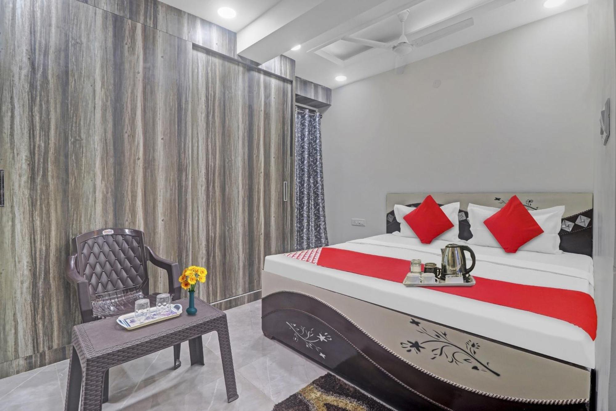 Hotel O Amazing Guest House Nueva Delhi Exterior foto
