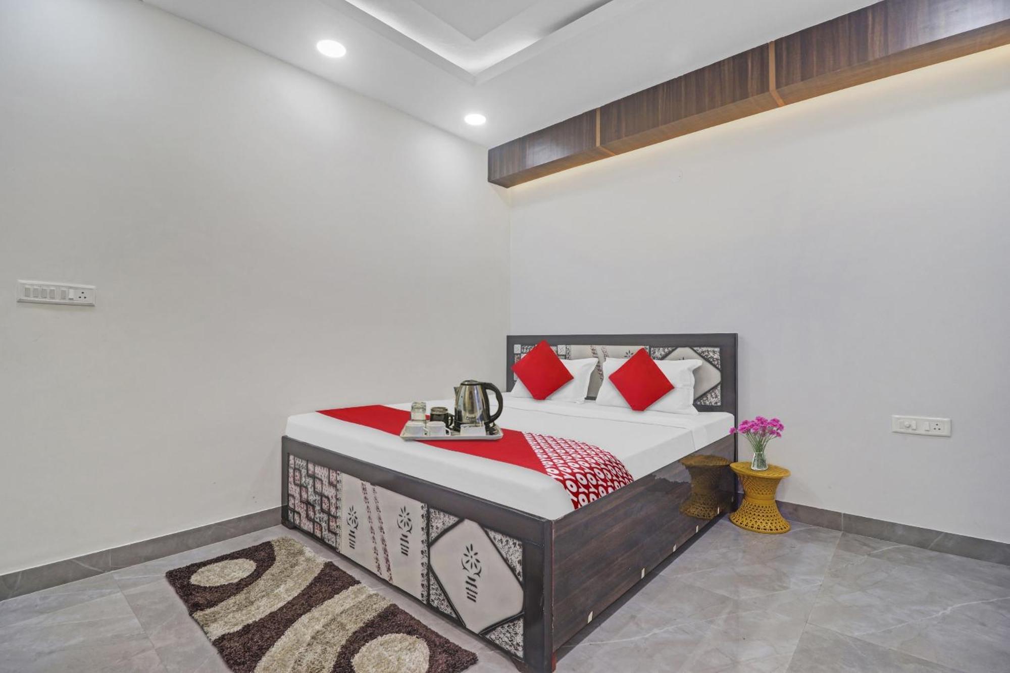 Hotel O Amazing Guest House Nueva Delhi Exterior foto