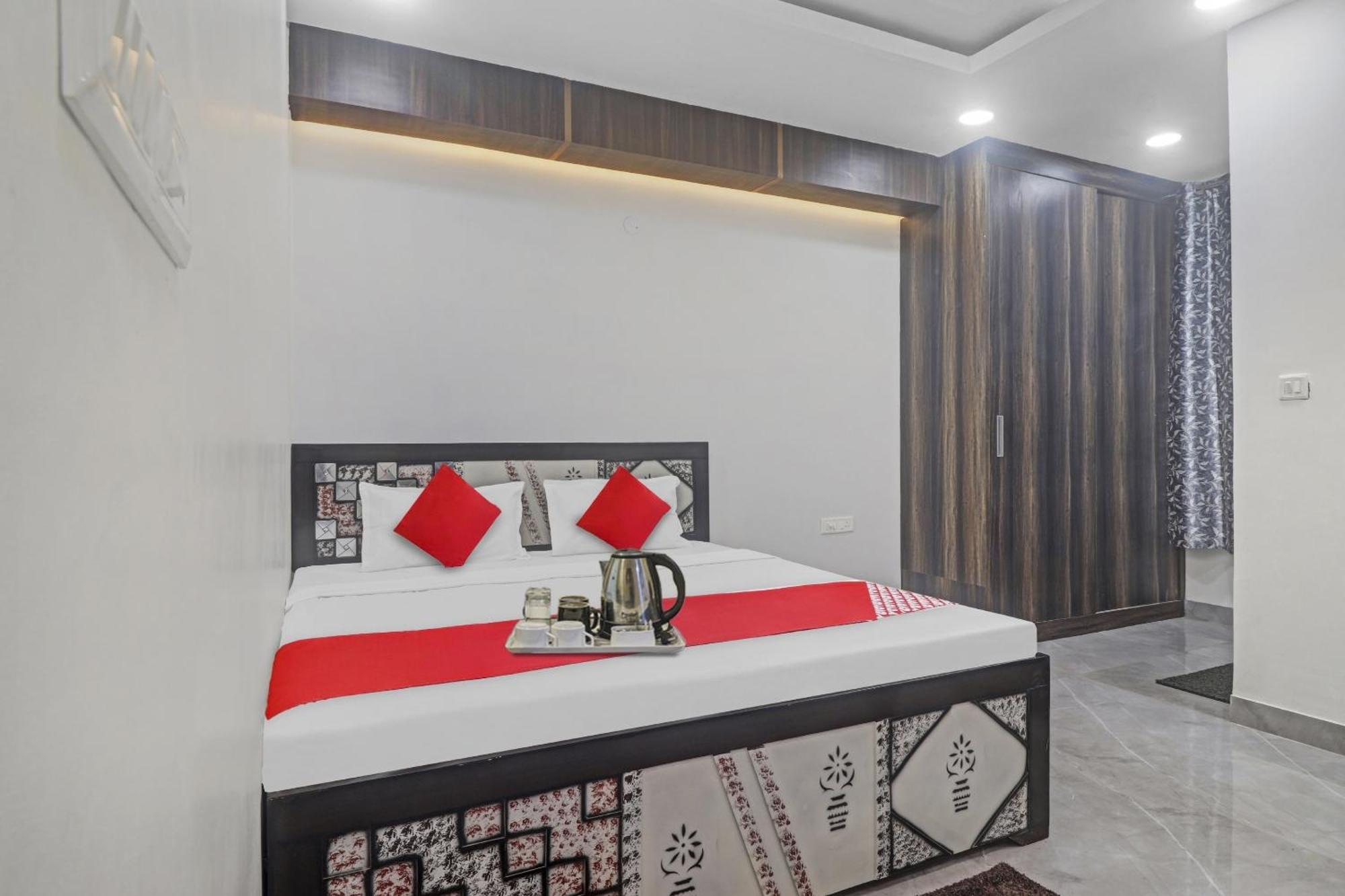 Hotel O Amazing Guest House Nueva Delhi Exterior foto